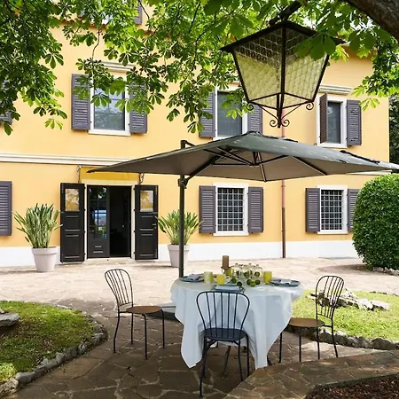Cassa Bananni Apartment *